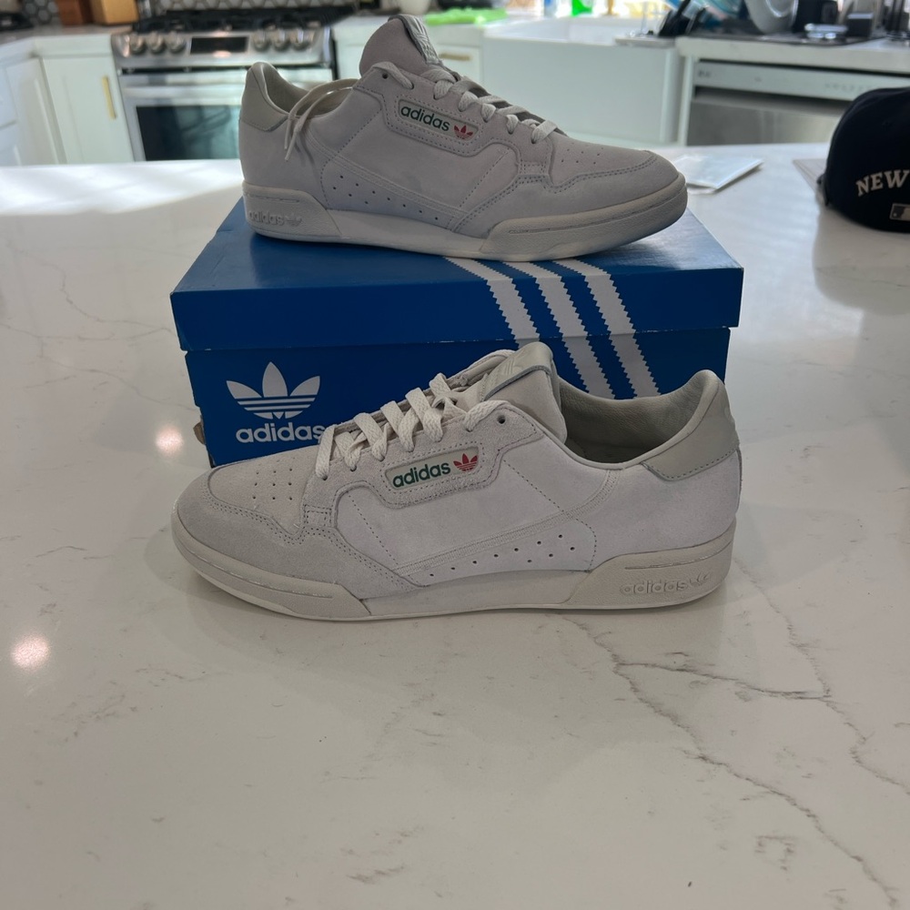 Adidas Continental 80 White/Suede (NEW)